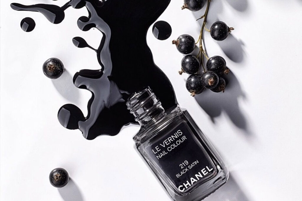 CHANEL LE VERNIS 